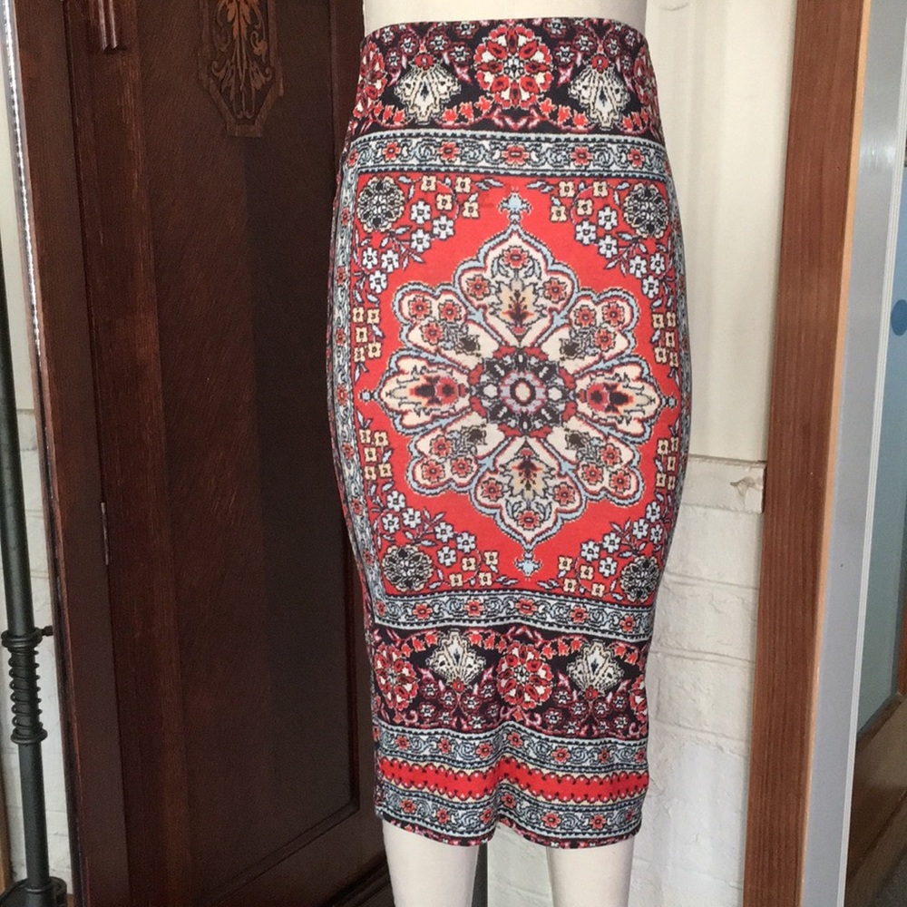 TOPSHOP Persian Rug Tube Skirt Size 4. RARE ☆ - Picture 5 of 12